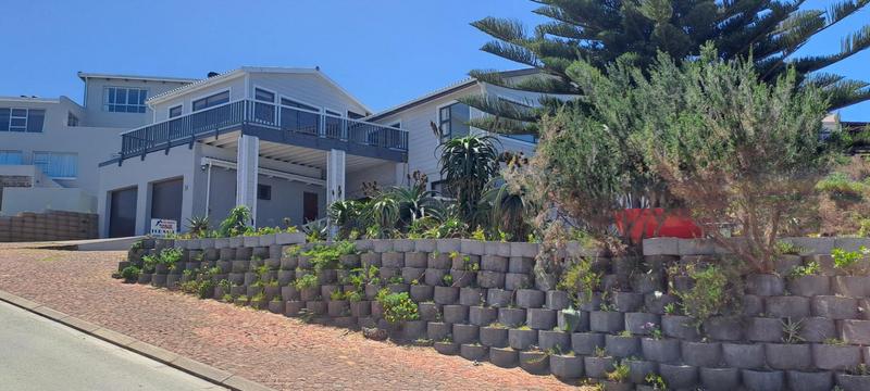 5 Bedroom Property for Sale in Jongensfontein Western Cape